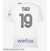 AC Milan Theo Hernandez #19 Udebanetrøje 2023-24 Kortærmet