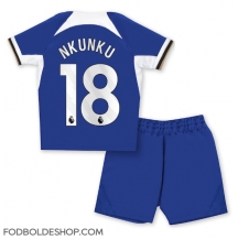 Chelsea Christopher Nkunku #18 Hjemmebanetrøje Børn 2023-24 Kortærmet (+ Korte bukser)