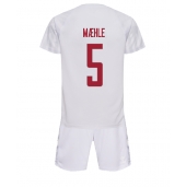 Danmark Joakim Maehle #5 Udebanetrøje Børn VM 2022 Kortærmet (+ Korte bukser)