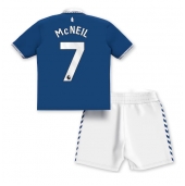 Everton Dwight McNeil #7 Hjemmebanetrøje Børn 2023-24 Kortærmet (+ Korte bukser)