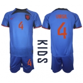 Holland Virgil van Dijk #4 Udebanetrøje Børn VM 2022 Kortærmet (+ Korte bukser)