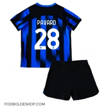 Inter Milan Benjamin Pavard #28 Hjemmebanetrøje Børn 2023-24 Kortærmet (+ Korte bukser)