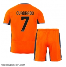 Inter Milan Juan Cuadrado #7 Tredjetrøje Børn 2023-24 Kortærmet (+ Korte bukser)