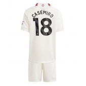 Manchester United Casemiro #18 Tredjetrøje Børn 2023-24 Kortærmet (+ Korte bukser)