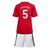 Manchester United Harry Maguire #5 Hjemmebanetrøje Børn 2023-24 Kortærmet (+ Korte bukser)