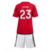 Manchester United Luke Shaw #23 Hjemmebanetrøje Børn 2023-24 Kortærmet (+ Korte bukser)