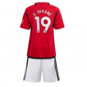 Manchester United Raphael Varane #19 Hjemmebanetrøje Børn 2023-24 Kortærmet (+ Korte bukser)