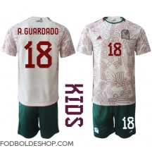 Mexico Andres Guardado #18 Udebanetrøje Børn VM 2022 Kortærmet (+ Korte bukser)