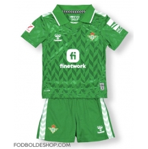 Real Betis Udebanetrøje Børn 2023-24 Kortærmet (+ Korte bukser)