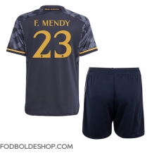 Real Madrid Ferland Mendy #23 Udebanetrøje Børn 2023-24 Kortærmet (+ Korte bukser)