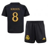 Real Madrid Toni Kroos #8 Tredjetrøje Børn 2023-24 Kortærmet (+ Korte bukser)
