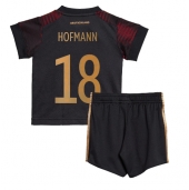 Tyskland Jonas Hofmann #18 Udebanetrøje Børn VM 2022 Kortærmet (+ Korte bukser)